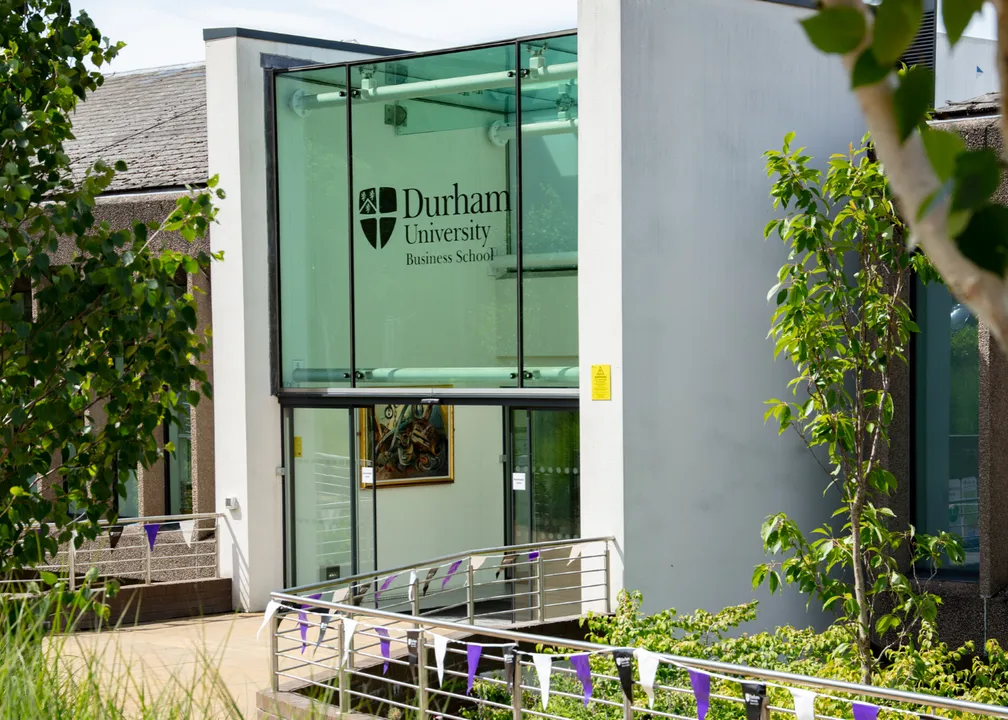 This is the image alt text