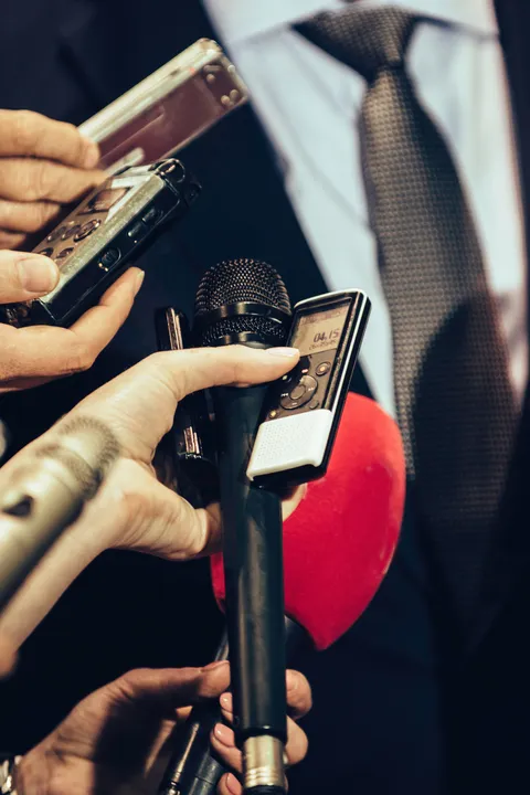 This is the image alt text