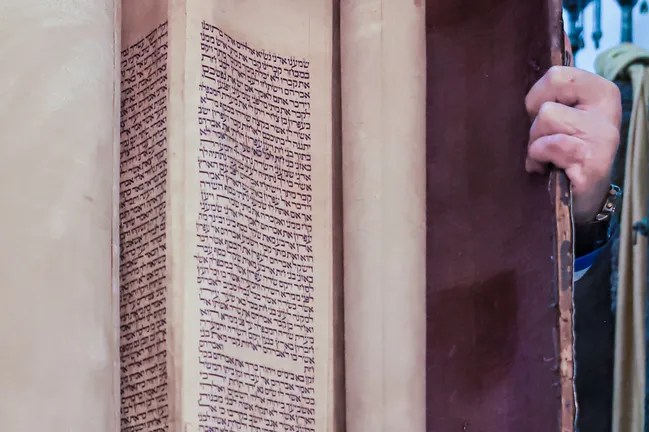 Interior details from a Jewish Synagogue (courtesy of Zeuy on iStock)