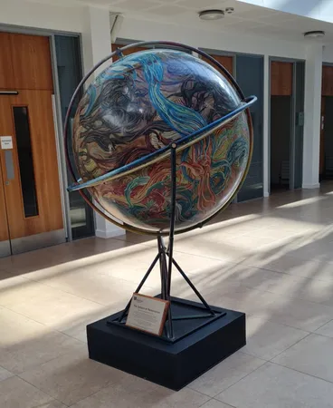 Palatine Globe