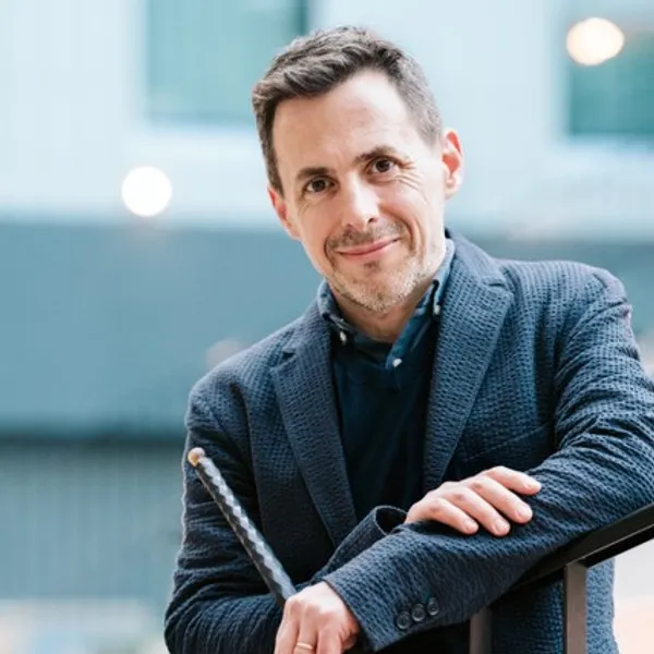 Gawain Glenton, cornett player and director of In Echo