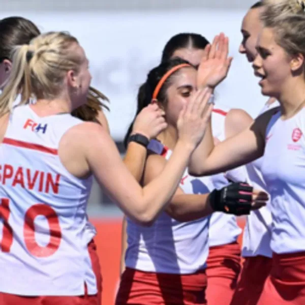 Scarlett Spavin and Lizzy Pocknell