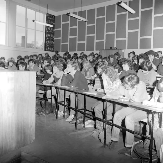 Lecture in W309 in 1981 with Ian Simmons